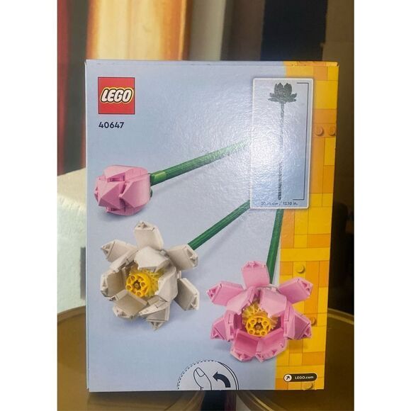 LEGO CREATOR: LOTUS FLOWERS (40647) Botanical Collection 220 Pcs New - Picture 2 of 2